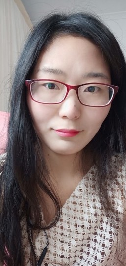 爱唱歌的木木木主播照片