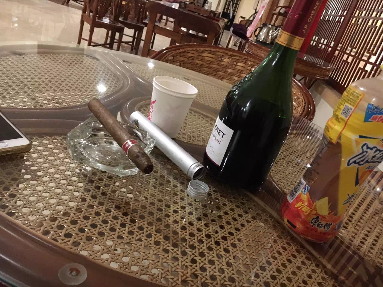 ♬茄酒人生♫主播照片