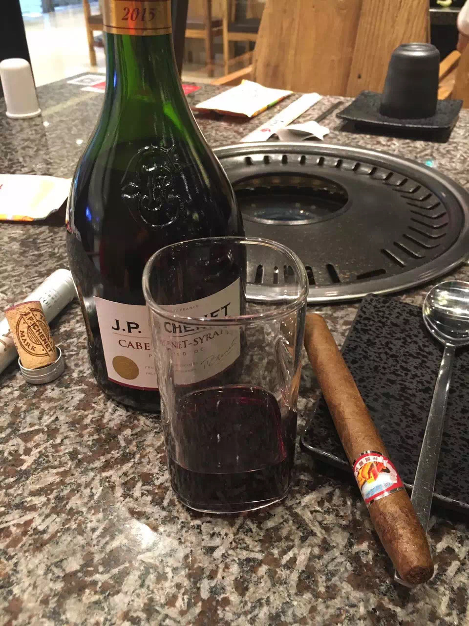 ♬茄酒人生♫主播照片