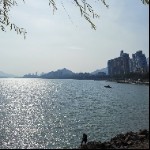 健爷a8海报