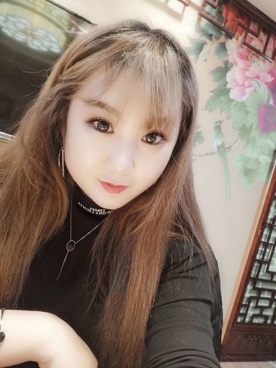 倾城：无双的主播照片