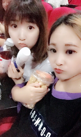 ✔再璐主播照片