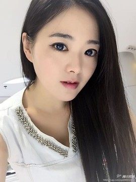 晴冰雪主播照片