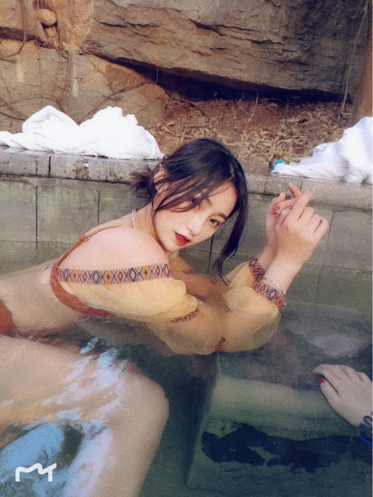浪起来☞的主播照片