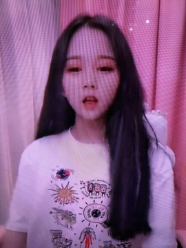 短发飘飘@雪汐主播照片