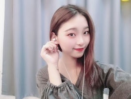 周彦清主播照片