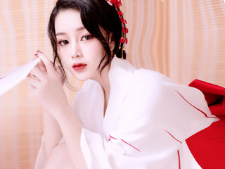 【花花四少】主播照片