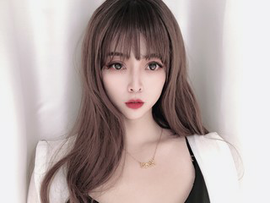 开心果💍️👗️主播照片
