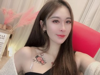 沉睡😷中的主播照片