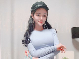 快乐🎁美好的主播照片