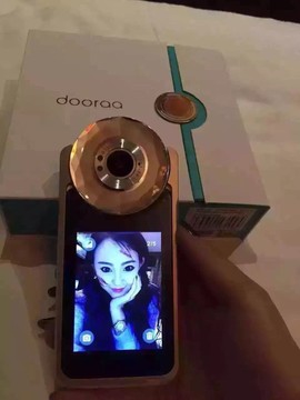 单身的火砖主播照片