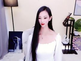 高脚凳主播照片