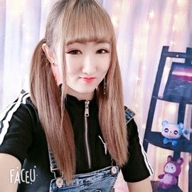 慢热型莹莹主播照片