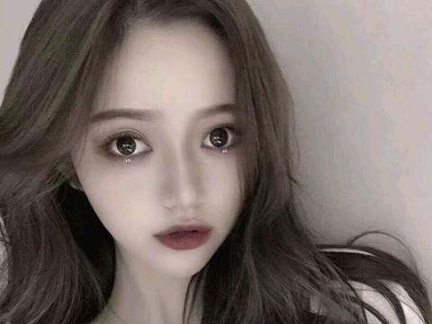 by-不乖、海报