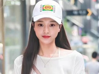 扳本冬美的主播照片