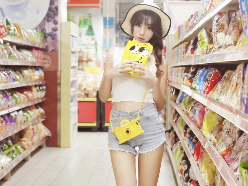 小星星🌟✨的主播海报