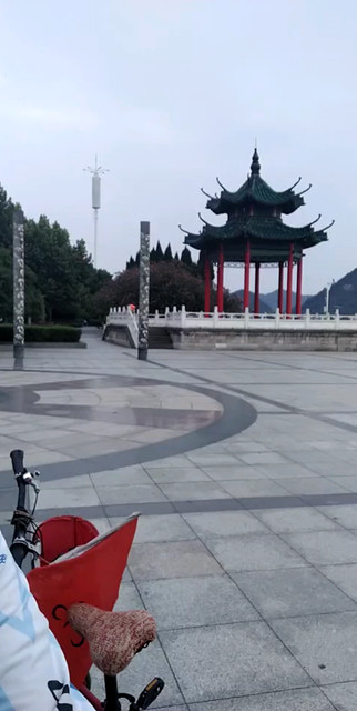 我在骑自行车