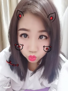 新主播小娃娃主播照片