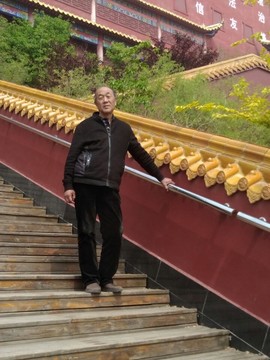 楹婪（张合）主播照片