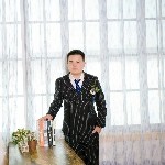 广✨哥海报