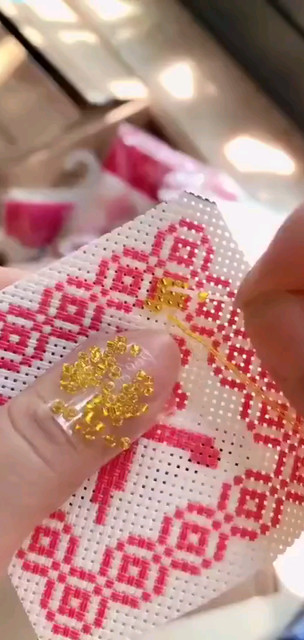 不想出去工作的，在家做点手工