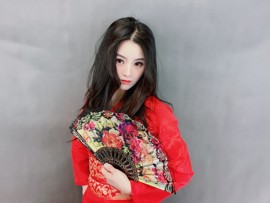 钢管舞童童主播照片