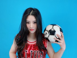 钢管舞童童主播照片