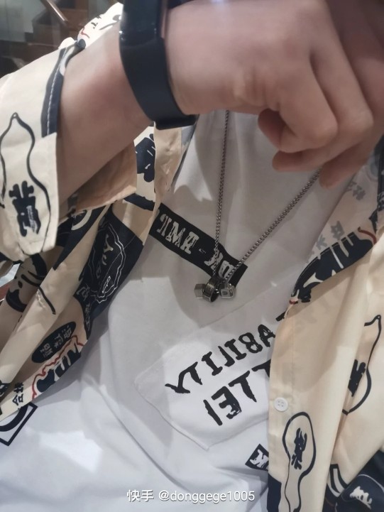 五回首啊666的主播照片