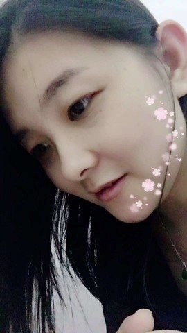 龙行星空主播照片