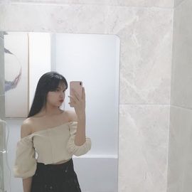 嘿暂离主播照片