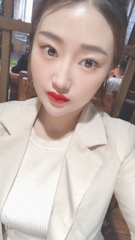 梦然很呆萌主播照片