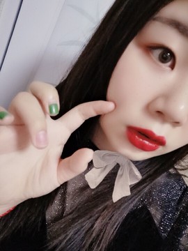 深碍🍓主播照片
