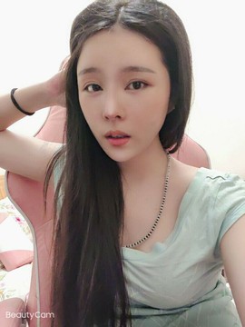 小阿轩∞∞主播照片