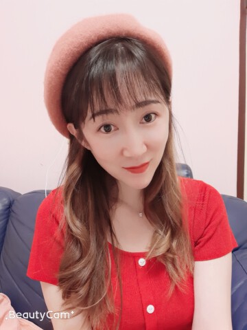 晶晶等哥哥來寵的主播照片