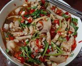 晶晶等哥哥来宠主播照片