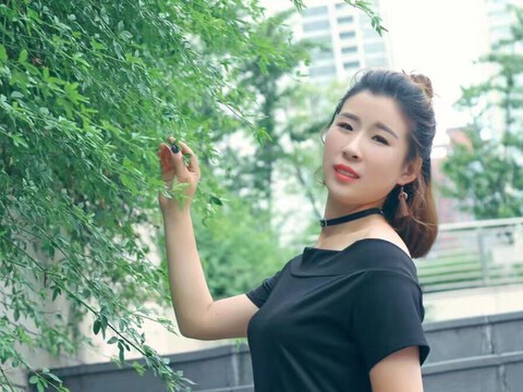 💋都叫我，笨笨💄海报