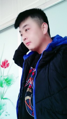 内蒙古和谐号主播照片