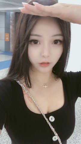 野甜❤主播照片