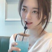 胡子*w主播照片