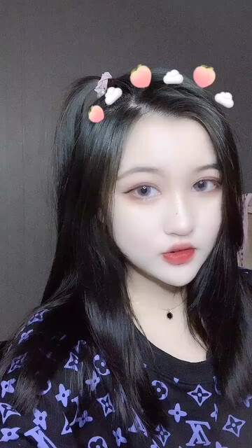 想要成为更厉害的大人和更可爱的