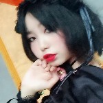 新人求波关注头像