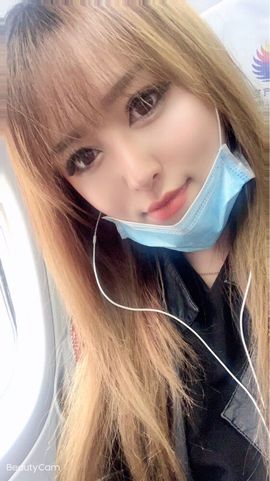 刘小欠小宝宝主播照片