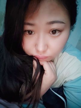 🍒大圆肉肉哒主播照片