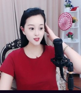 放秋假主播照片