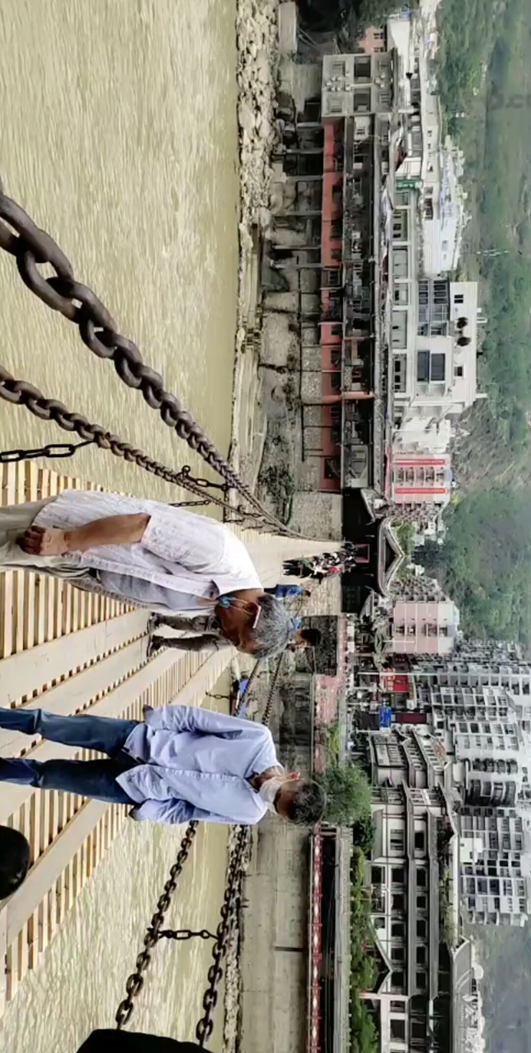 泸定桥