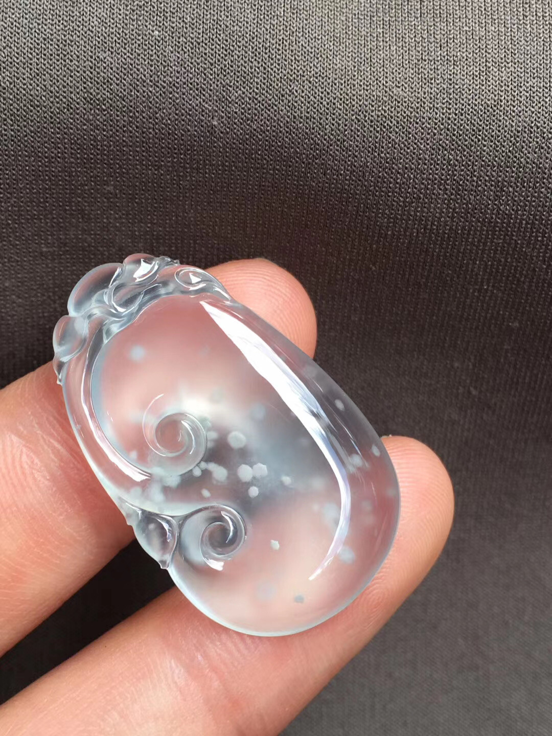 女皇翡翠珠宝主播照片