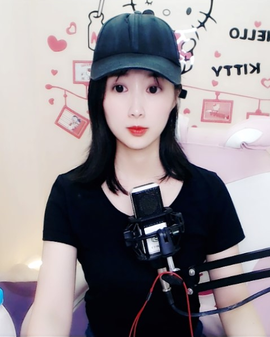 福建迪丽热巴主播照片