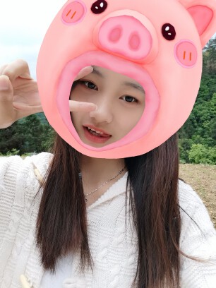 田小茹主播照片