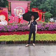 找个人谈恋爱
