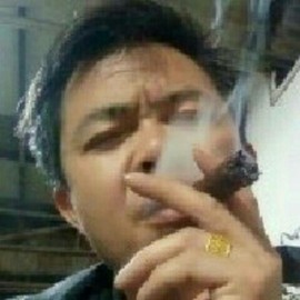 🌴孤影主播照片